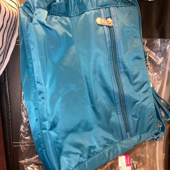 thirty-one Handbags - New thirty one everything crossbody in teal after